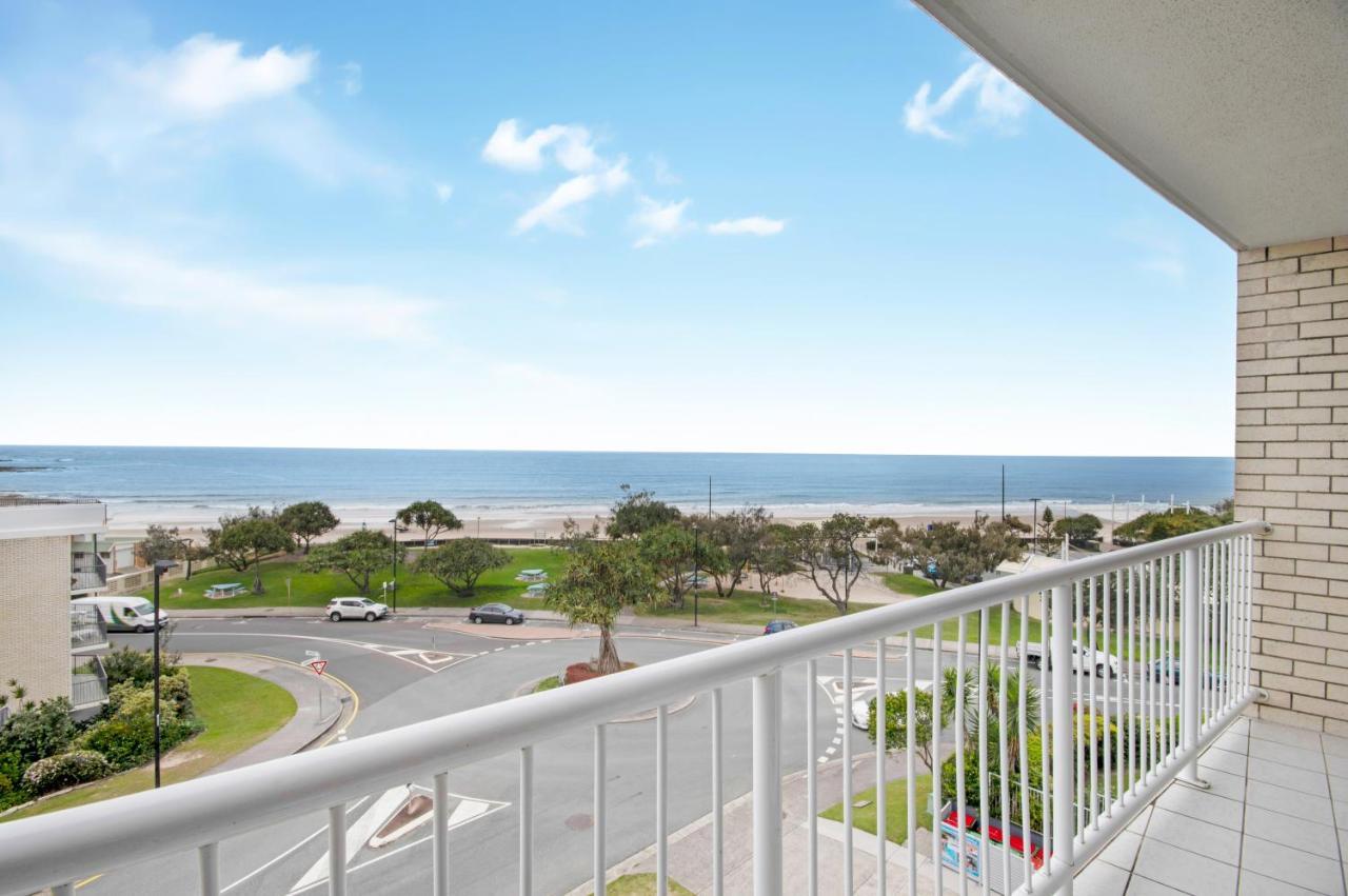 Capeview Apartments - Right On Kings Beach Калаундра Екстер'єр фото