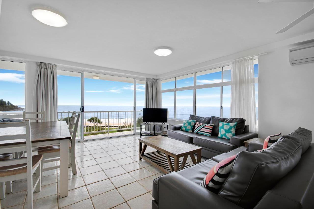 Capeview Apartments - Right On Kings Beach Калаундра Екстер'єр фото