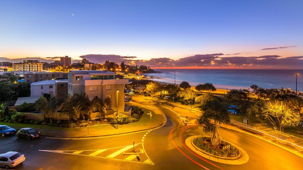 Capeview Apartments - Right On Kings Beach Калаундра Екстер'єр фото